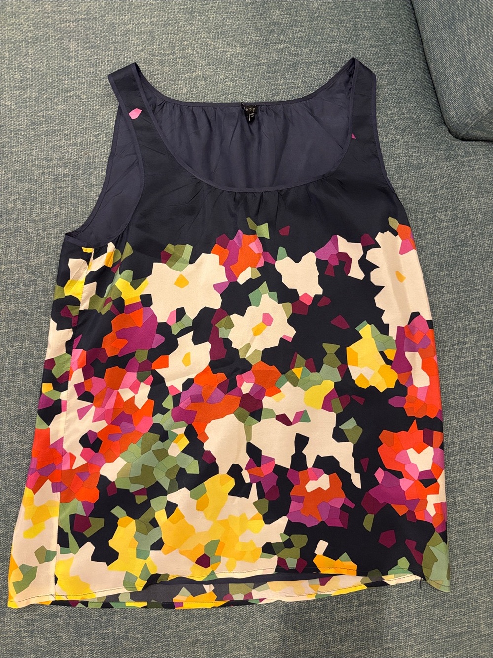 Theory Silk  Multicolor Floral-Print Tank Top - Navy